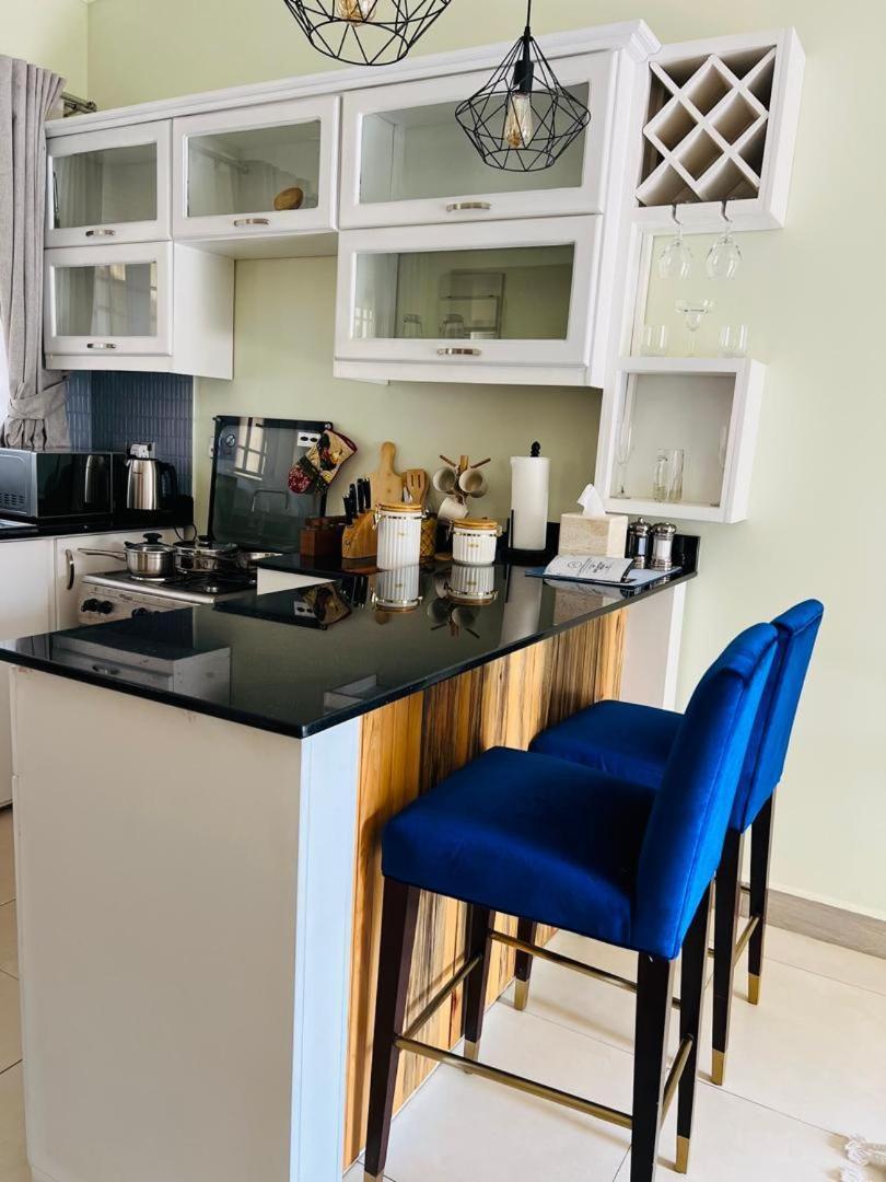 Alsander Homes Peach Bweyogerere Bagian luar foto